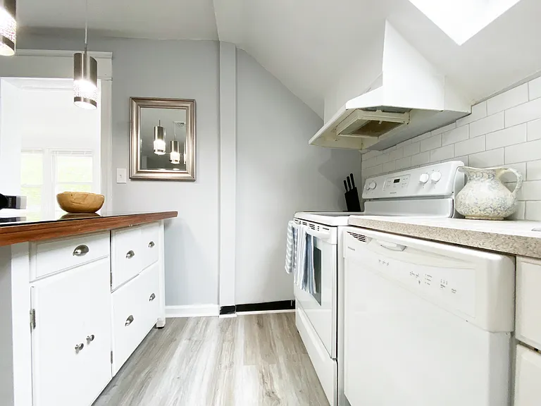 9 N Weymouth Ave #B — Photo 15