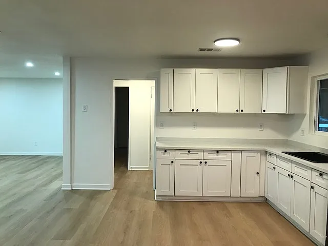 13408 Glenoaks Blvd — Photo 24