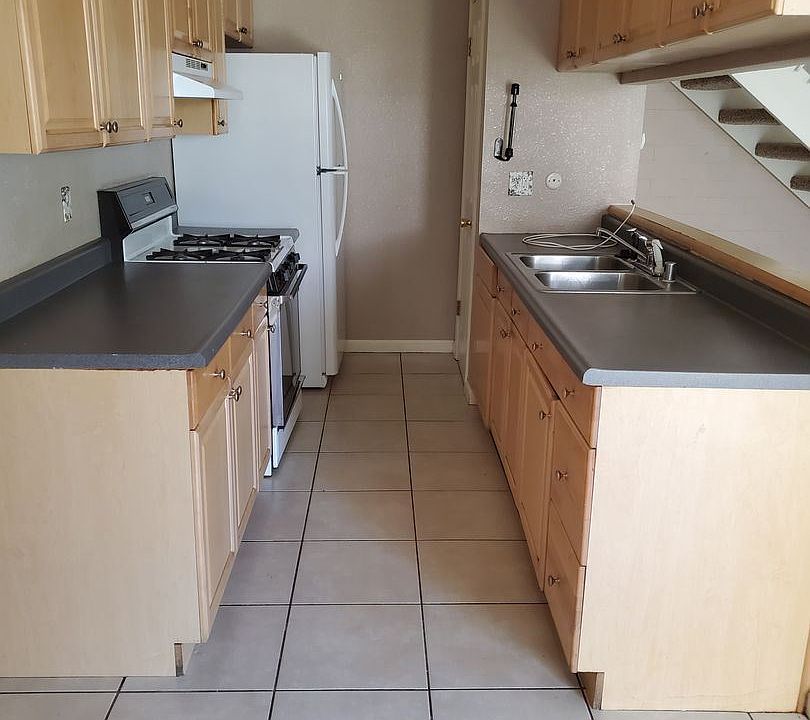2nd image of 3684 Sapphire Dr APT 2