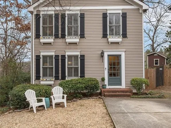 1925 Woodland Hills Ave NW, Atlanta, GA 30318