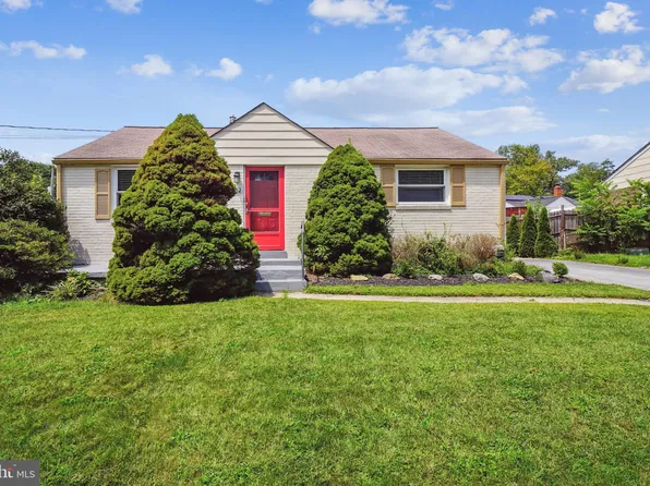 12702 Hathaway Dr, Silver Spring, MD 20906