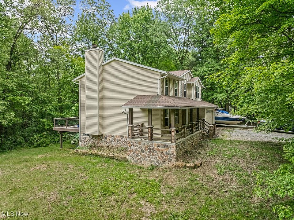 13109 Edison St NE, Alliance, OH 44601 | Zillow