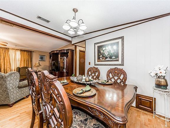 2nd image of 726 Towercrest Dr