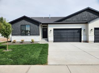 4605 Legacy Village Ln, Idaho Falls, ID 83406