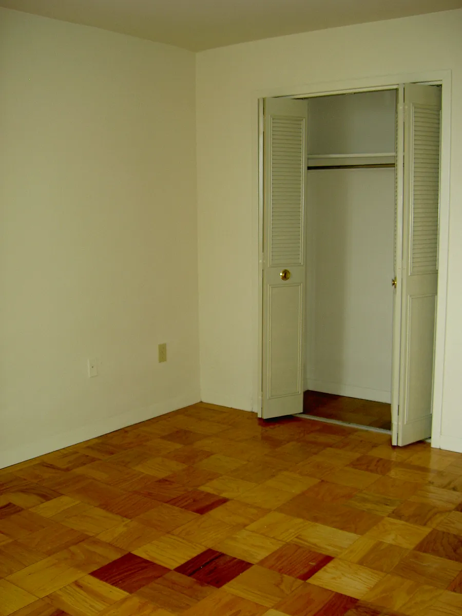 Building Photo - Bailey House Apartments