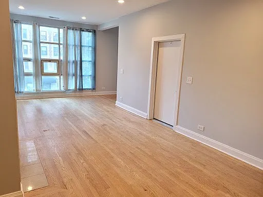1216 N Lasalle St #2 — Photo 17