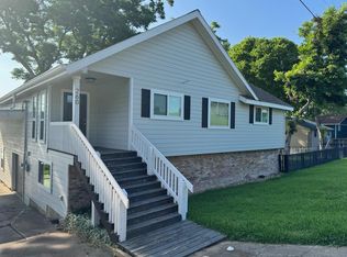 260 Shoreline Dr, Livingston, TX 77351