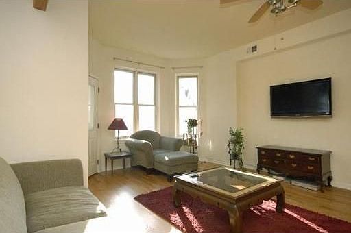 3rd image of 2437 N Albany Ave APT 3