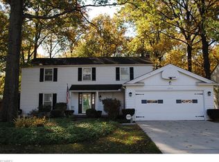 29115 Lincoln Rd, Bay Village, OH 44140