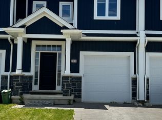 1818 Finley Cres, London, ON N6G 0W4
