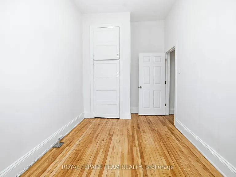 21 York St #1 — Photo 11