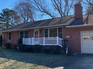 48 Minton Dr, Newport News, VA 23606