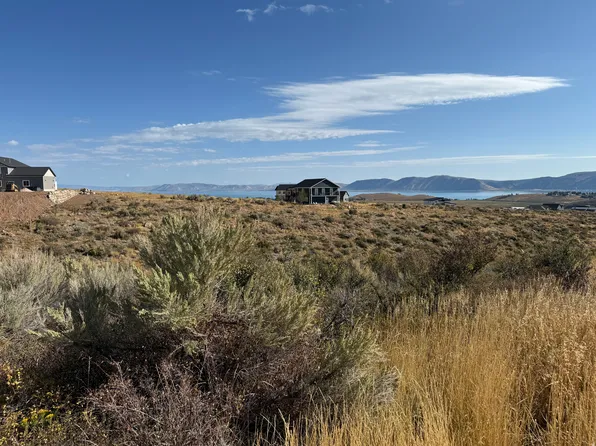 3266 S Chukar Dr, Garden City, UT 84028