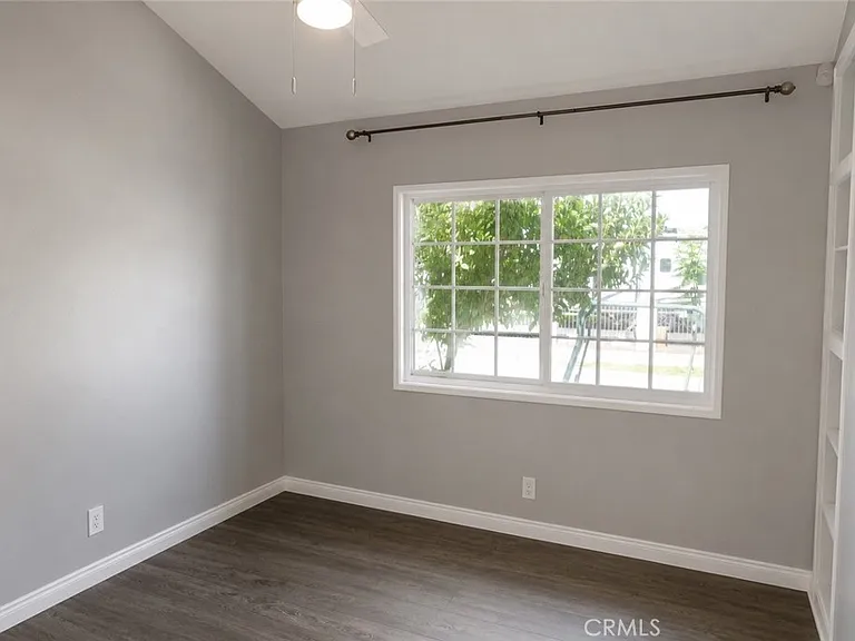 10120 Dempsey Ave — Photo 24