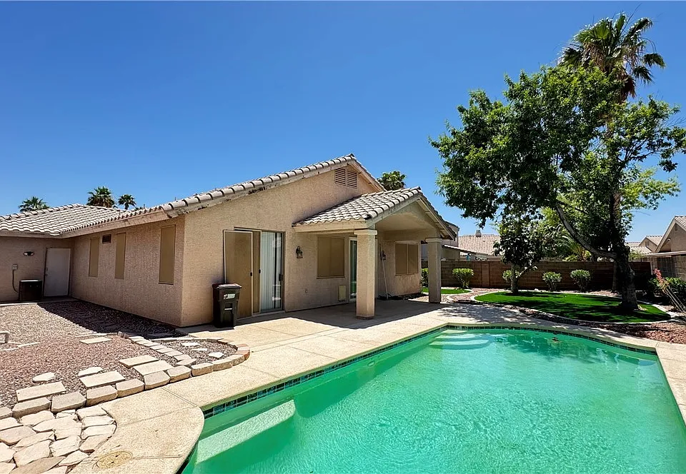 6157 Copper Crest Dr