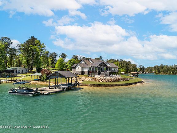 3rd image of 2395 Real Island Rd