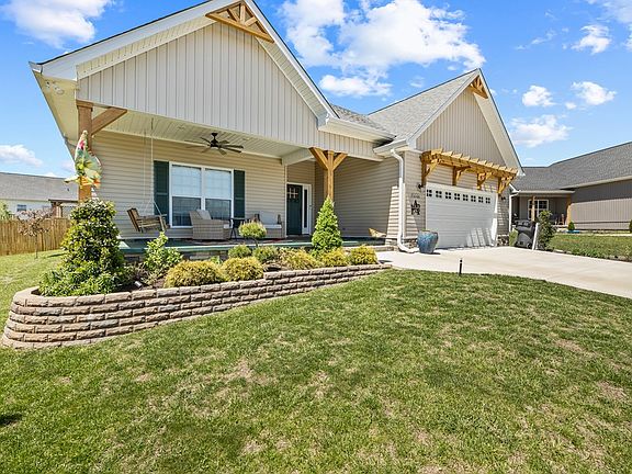 3rd image of 1648 Bobby Nichols Dr