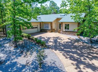 14 Indiana Pl, Hot Springs Village, AR 71909