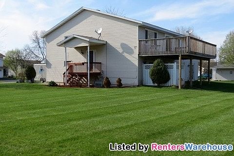 2nd image of 3836 Deercliff Ct