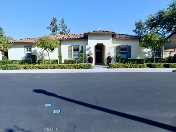 91 Galan St, Mission Viejo, CA 92694