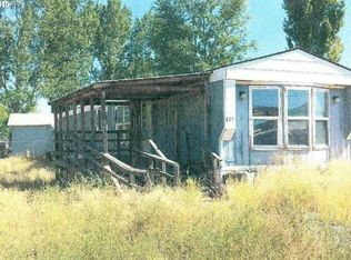813 S McGowan Ave, Burns, OR 97720