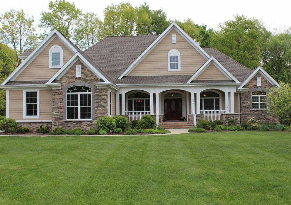 1st image of 2579 Heritage Way