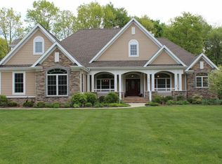 2579 Heritage Way, Stevensville, MI 49127