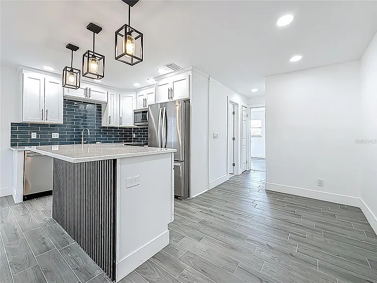 1755 Shore Acres Blvd NE — Photo 10