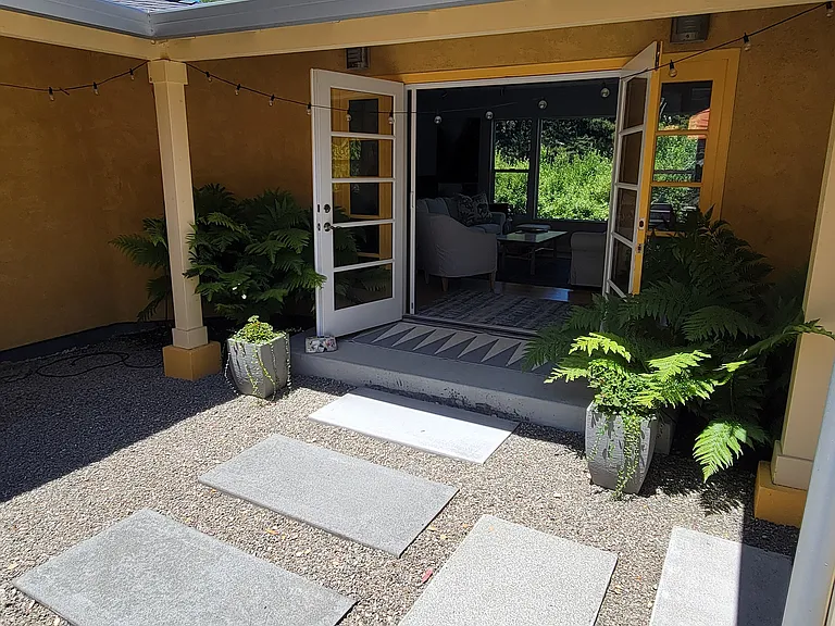 40 Birch St — Photo 19