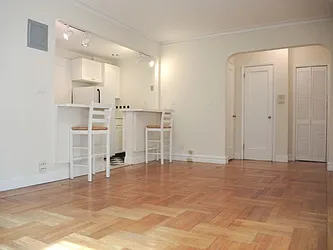 Rented by CitySites Real Estate Group