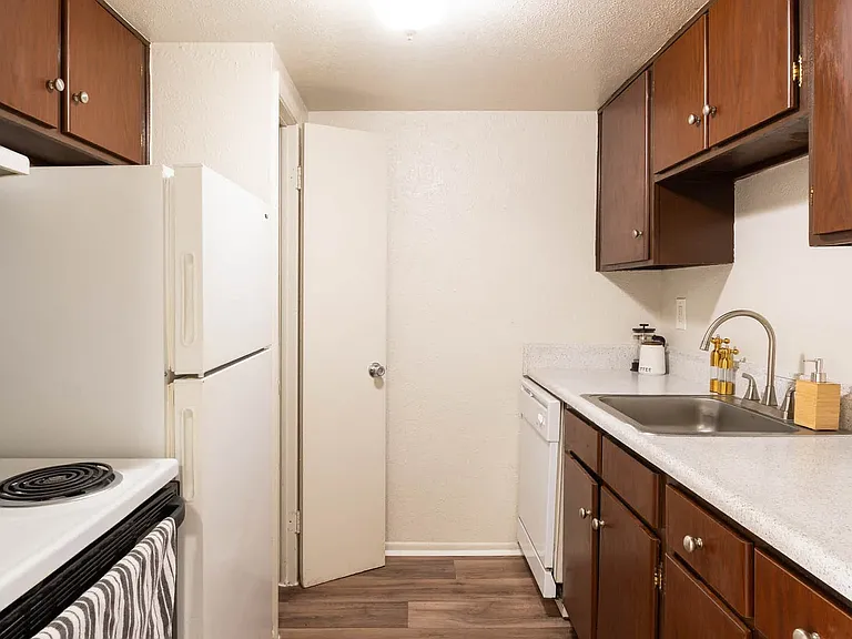 3089 Woodland Hills Dr — Photo 41