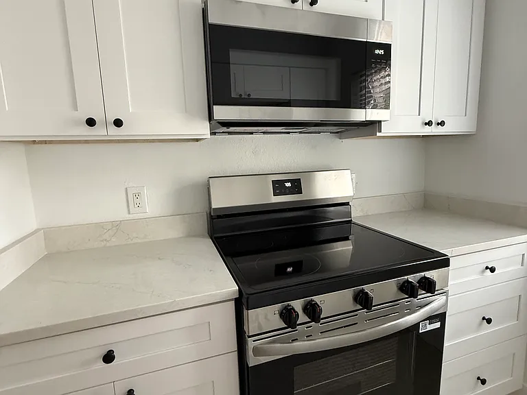 7505 Presley Pl #B — Photo 21