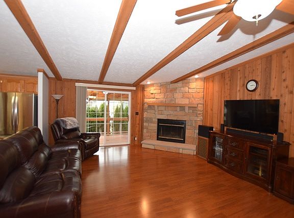 2nd image of 22918 Long Beach Dr