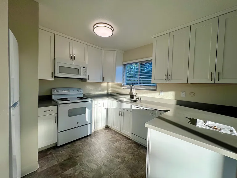 3449 Agate Dr #4 — Photo 7