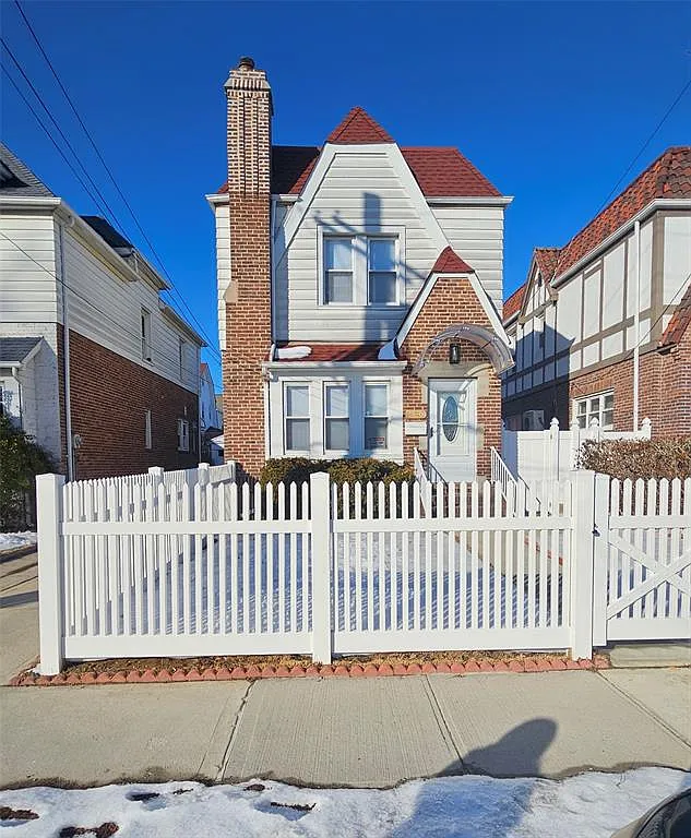 3 bed, 1464 sqft, $4,500 — Photo 1