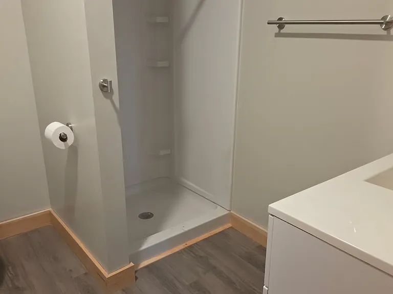 561 Main St #1 — Photo 5