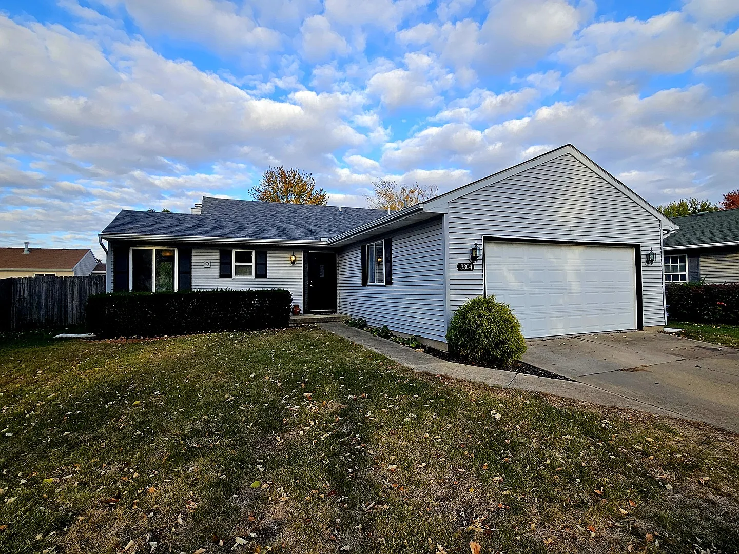 3304 Valerie Dr photo 1