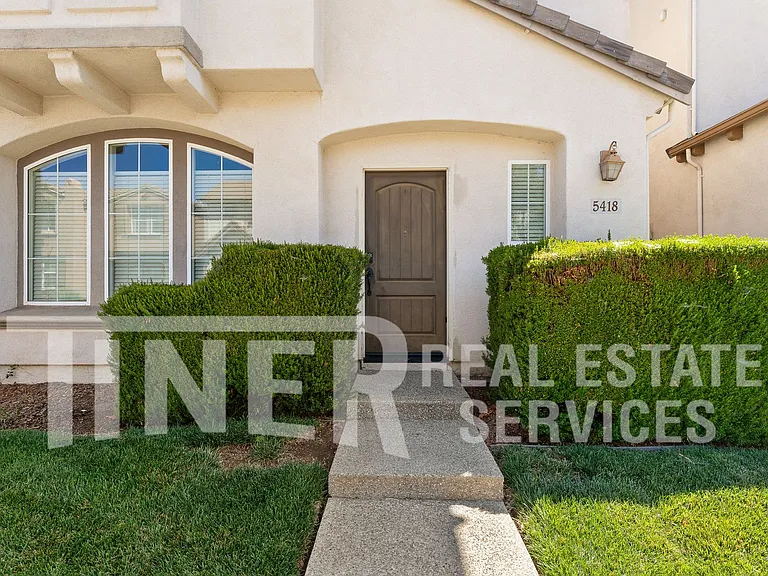 5418 Washoe St — Photo 6