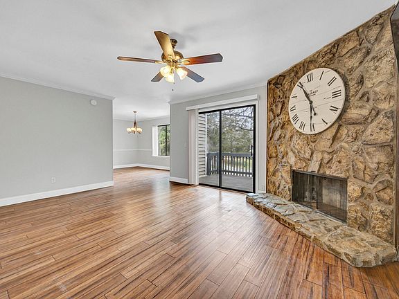 4th image of 300 Outrigger Ln