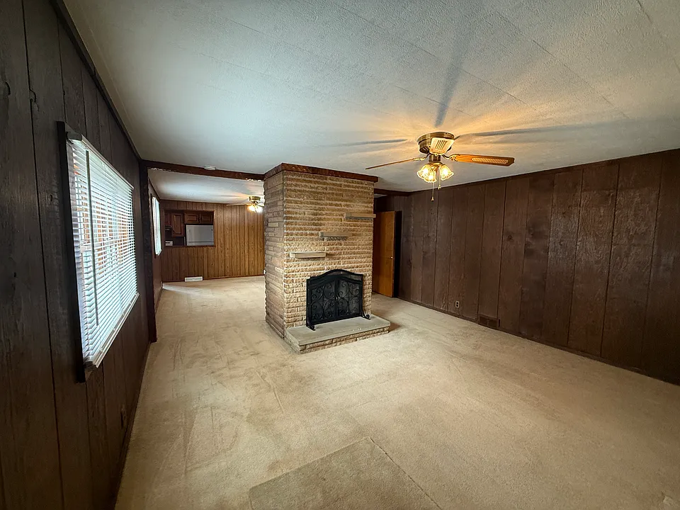 37 Lincoln St