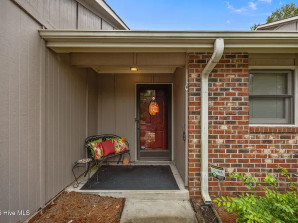 2015 Quail Ridge Road #F, Greenville, NC 27858