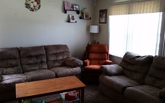 2nd image of 14821 S Richmond Ave