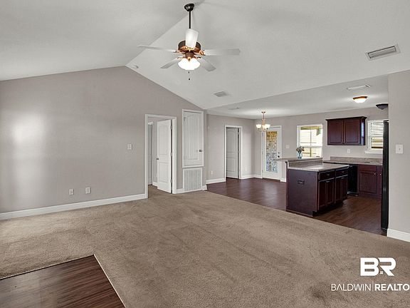 4th image of 15583 Medway Ct