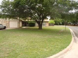 1110 Glenda Dr #B, Round Rock, TX 78681