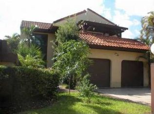 20300 NE 10th Pl, Miami, FL 33179