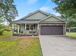 204 Inn Cir, Fountain Inn, SC 29644