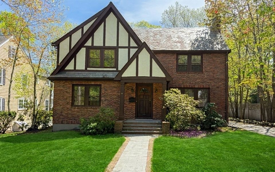 1st image of 46 Acacia Ave