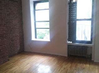 323 E 92nd St APT 3A, New York, NY 10128