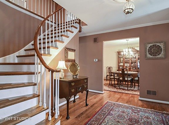 2nd image of 319 W Haven Dr