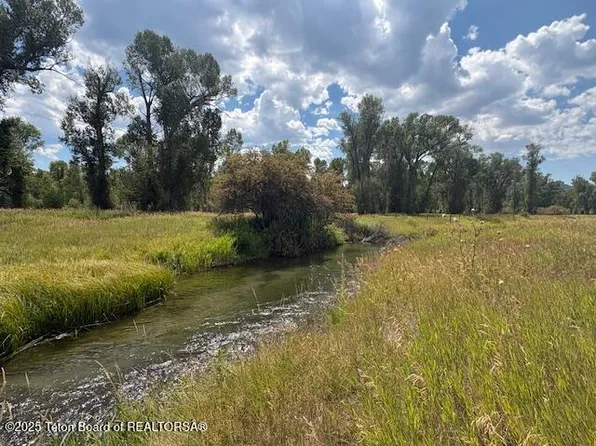 1306 Stoltenberg Ln, Swan Valley, ID 83449